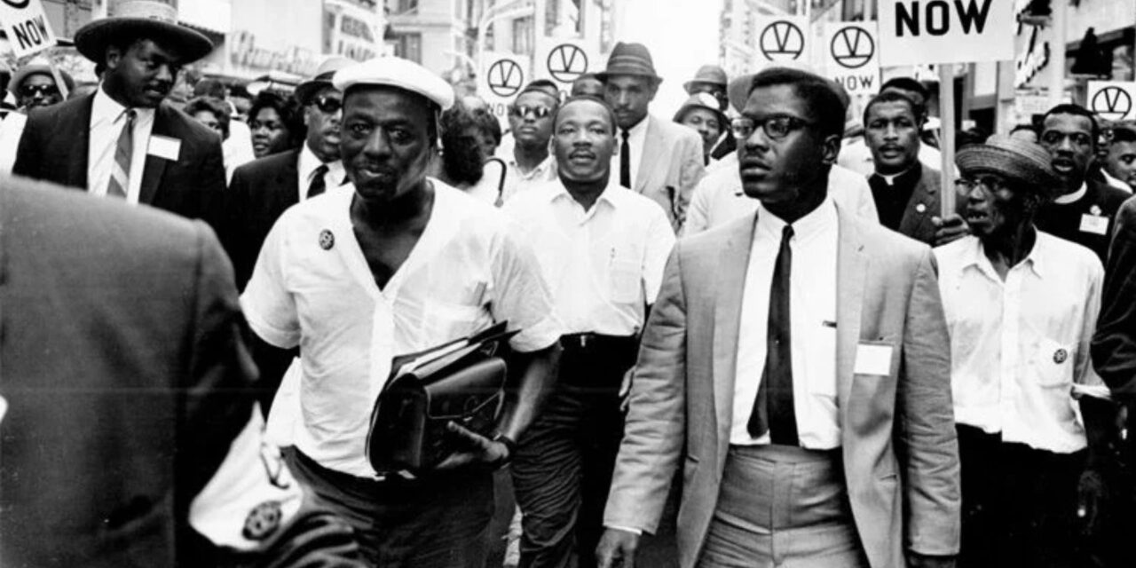 Black Press honors Roy Lewis