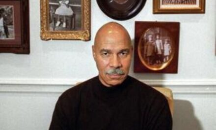 Randall Robinson, legendary Black lawyer and lobbyist, has died