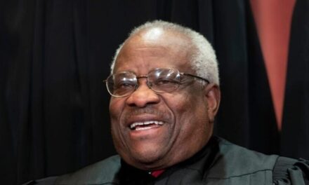 Justice Clarence Thomas stays on the lobbying heaux stroll