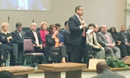 Ellison seeks federal relief for Flint