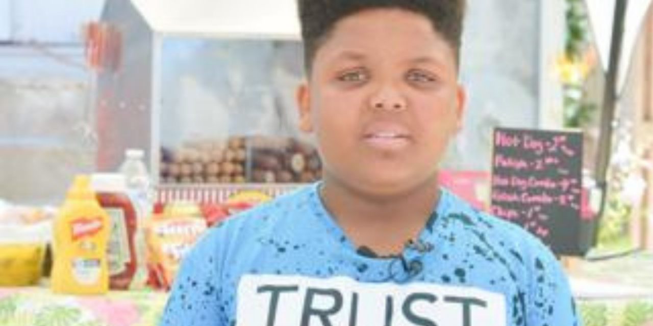 Young entrepreneur’s hot dog stand gains national attention